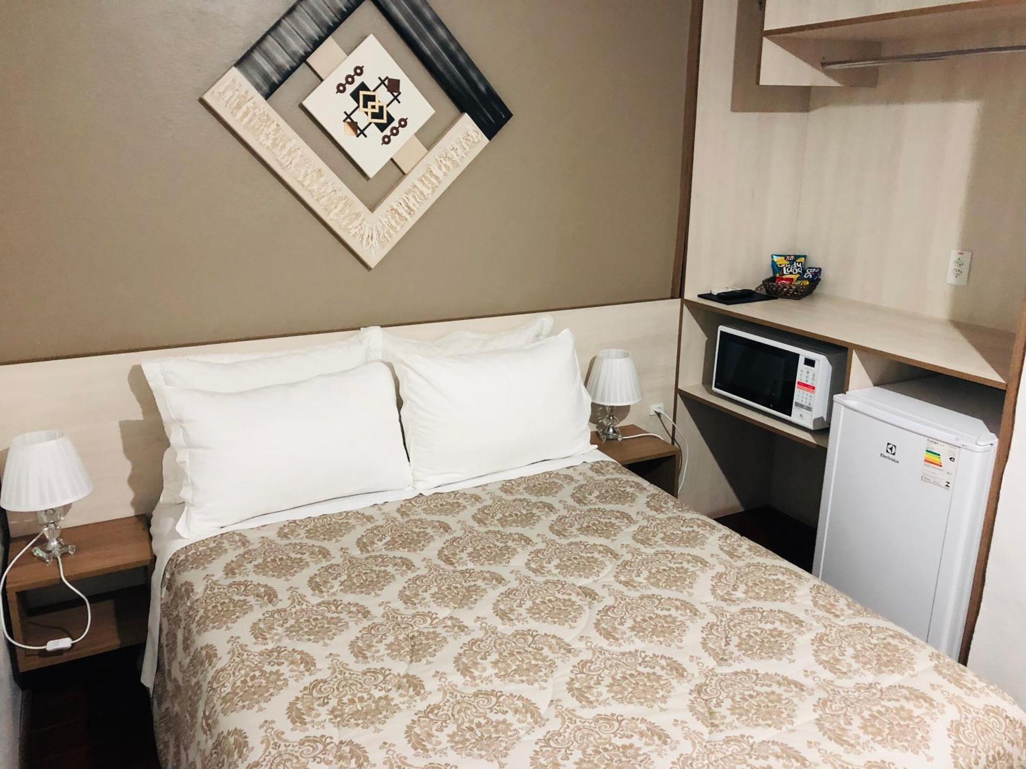 פלוטאס Hotel Westphal מראה חיצוני תמונה